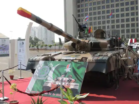 Industrie militaire : Le Pakistan suit l'exemple de l'Inde et se prépare à investir au Maroc 1 الصناعة العسكرية