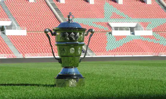 كأس العرش لكرة القدم: الجامعة تحدد مواعيد نصف النهائي 1 كأس العرش لكرة القدم