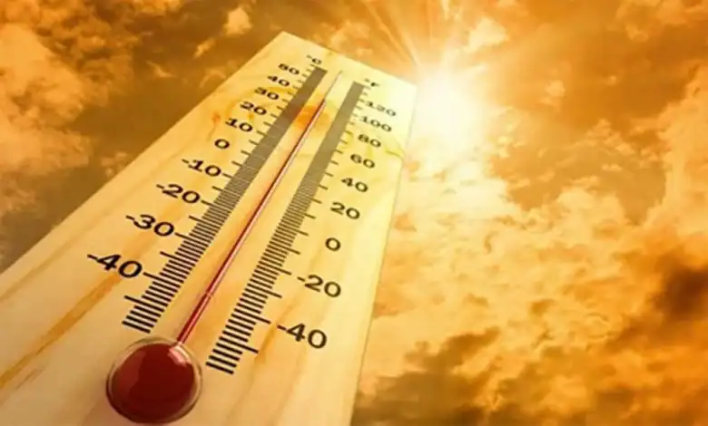 موجة حر شديدة تضرب المغرب: درجات حرارة تصل إلى 45 درجة مئوية 1 ضربت الحرارة المغرب