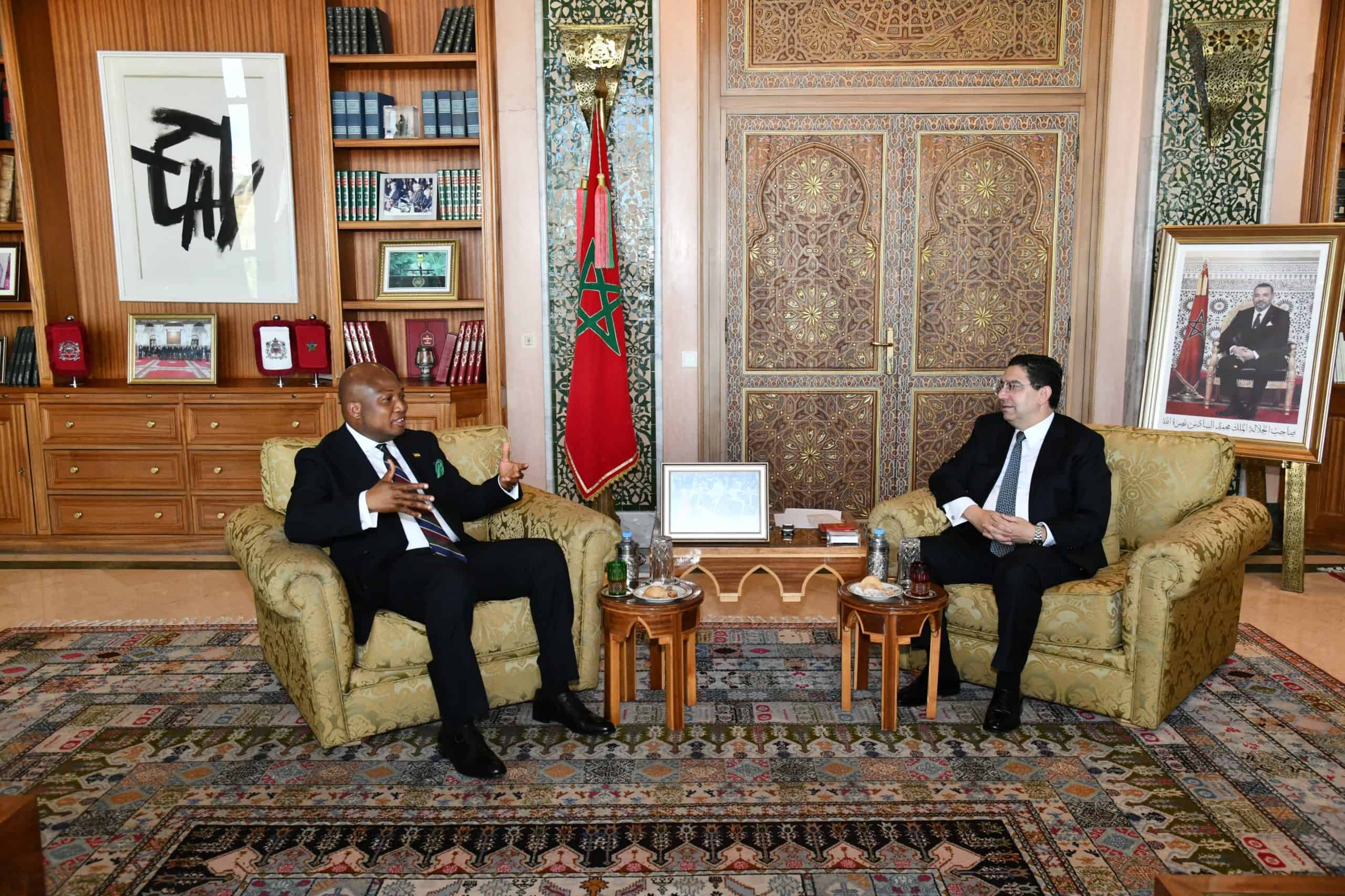 Le ministre ghanéen des affaires étrangères salue le leadership et les initiatives du roi Mohammed VI en Afrique 1 وزير خارجية غانا