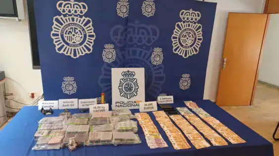 Maroc - Espagne : Démantèlement d'un réseau criminel de trafic de personnes et de drogues à travers le détroit de Gibraltar 1 تصفية شبكة إجرامية