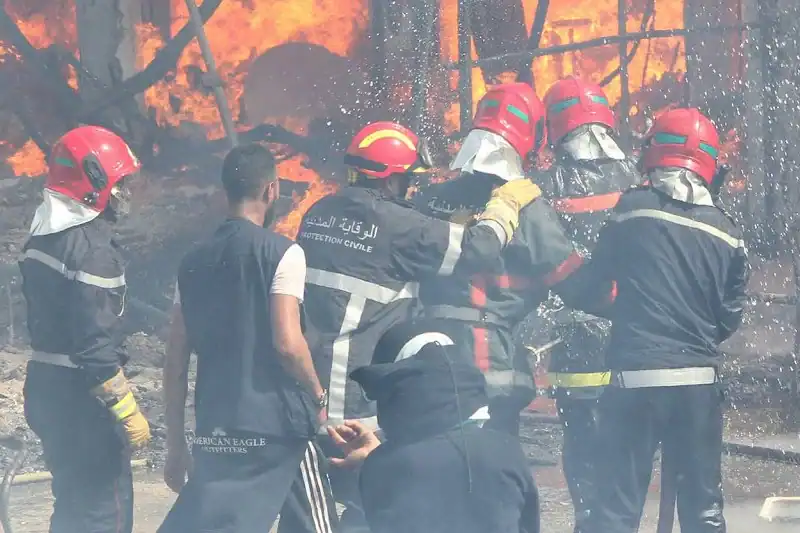 مصرع شخصين إثر حريق في أكواخ بدوار مولاي عزوز بمراكش