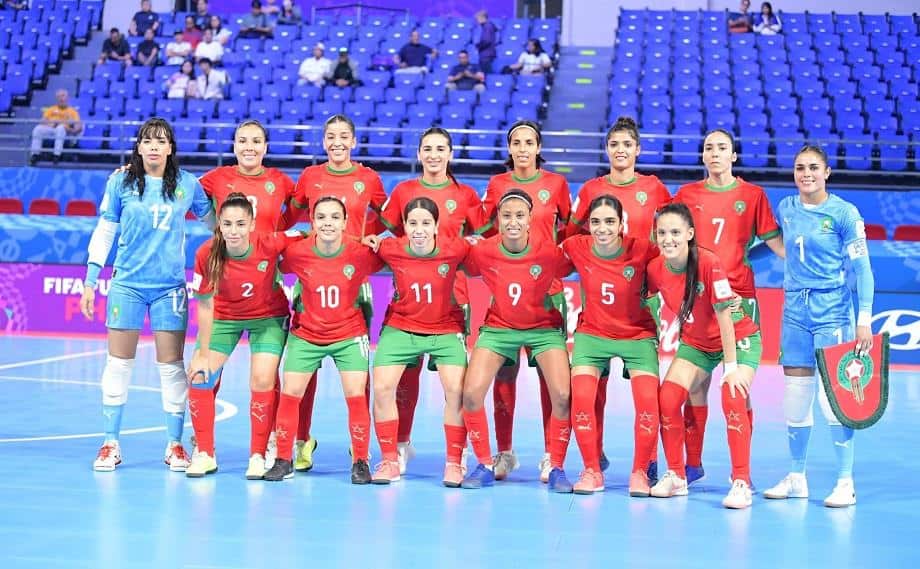 L'équipe féminine du Maroc en salle entre dans l'histoire et se qualifie pour les quarts de finale de la Coupe du monde 1 المنتخب المغربي النسوي داخل القاعة يكتب التاريخ ويتأهل إلى ربع نهائي المونديال