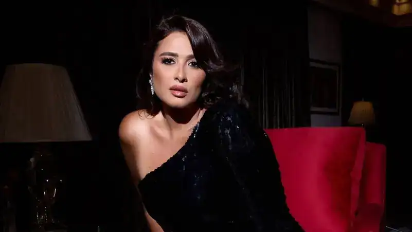 ياسمين عبد العزيز: «لا وجود للحب» خارج الشاشة وتكشف عن ندم قديم