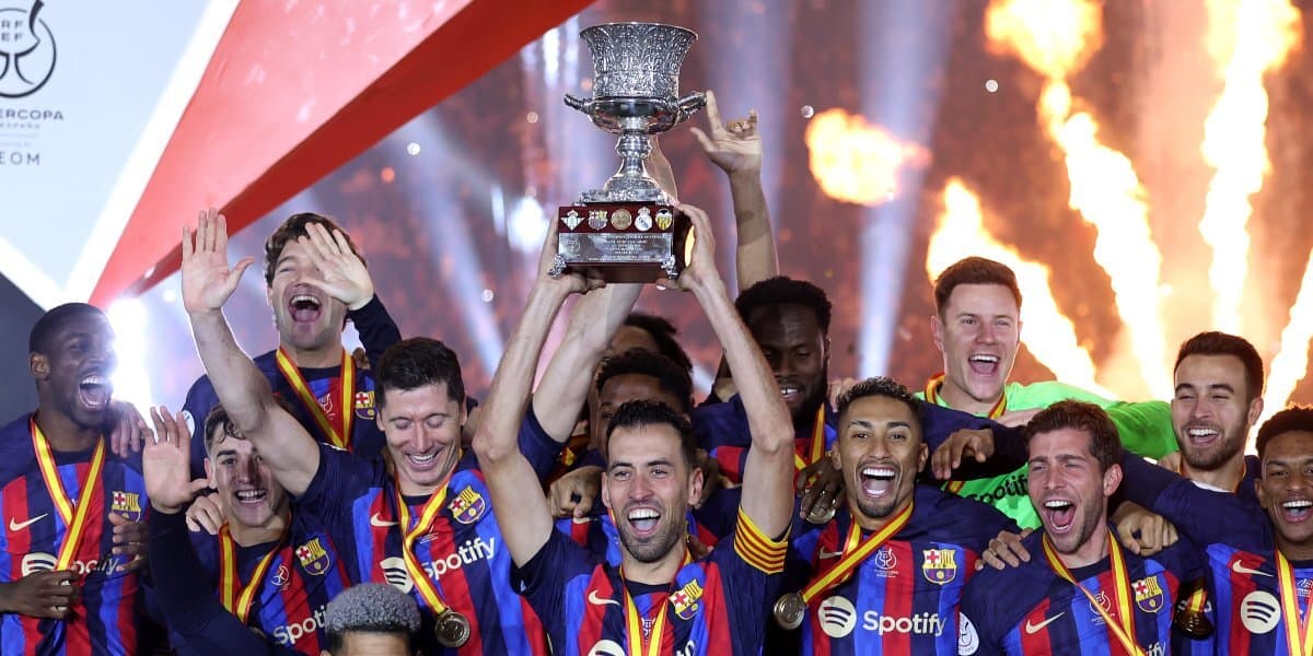 برشلونة يحتفظ بالسوبر الإسباني ويهزم ريال مدريد في نهائي جدة