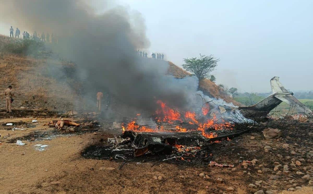 مصرع خمسة أشخاص في تحطم طائرة بالهند