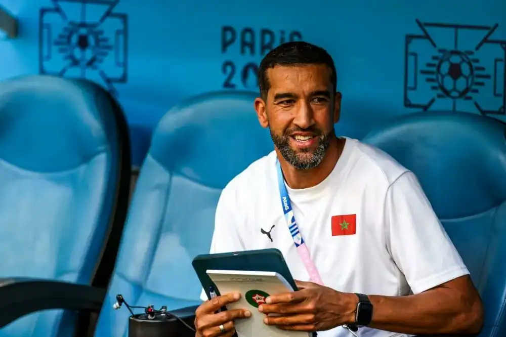 يوسف حجي ينضم للجهاز الفني لمنتخب المغرب كمساعد ثانٍ لمحمد وهبي