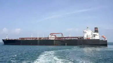 إيران تلوّح بتلغيم الخليج في حال أي هجوم بري