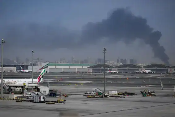 إغلاق المجال الجوي يجبر الخطوط الملكية المغربية على إلغاء رحلاتها إلى الدوحة ودبي