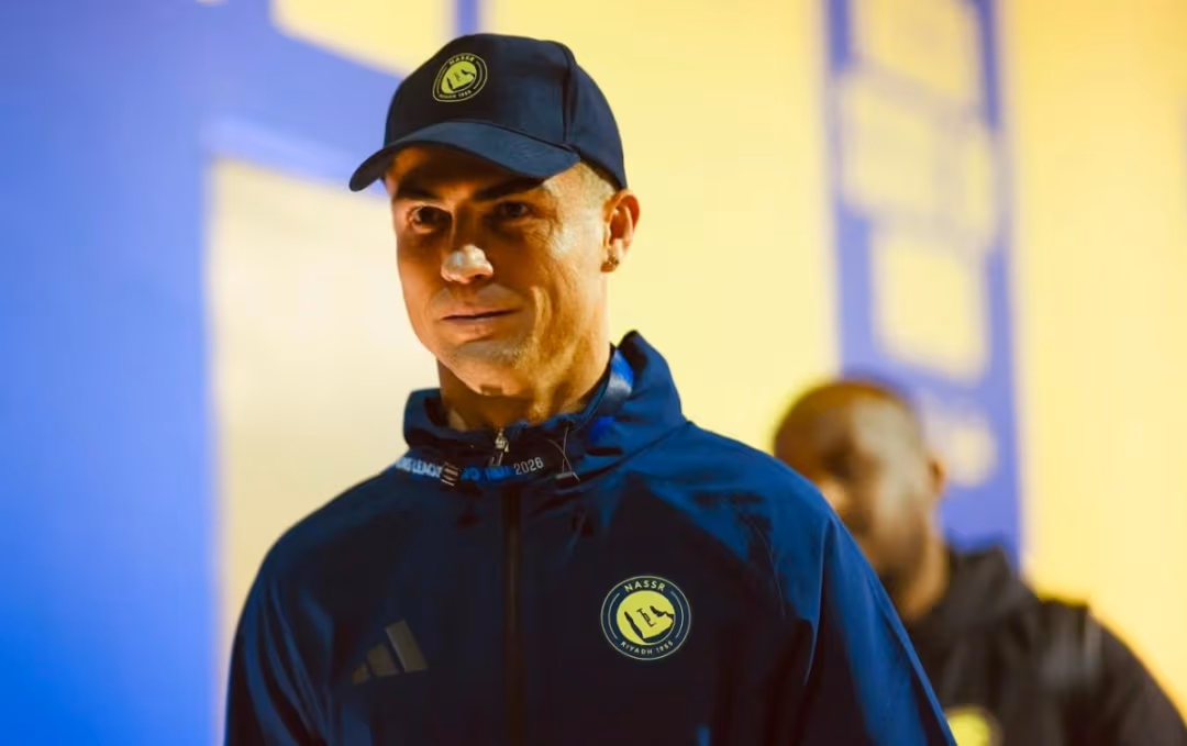 Ronaldo ajoute un joyau rare à son garage aux couleurs d'Al Nasr 1 رونالدو يضيف جوهرة نادرة إلى مرآبه بألوان النصر