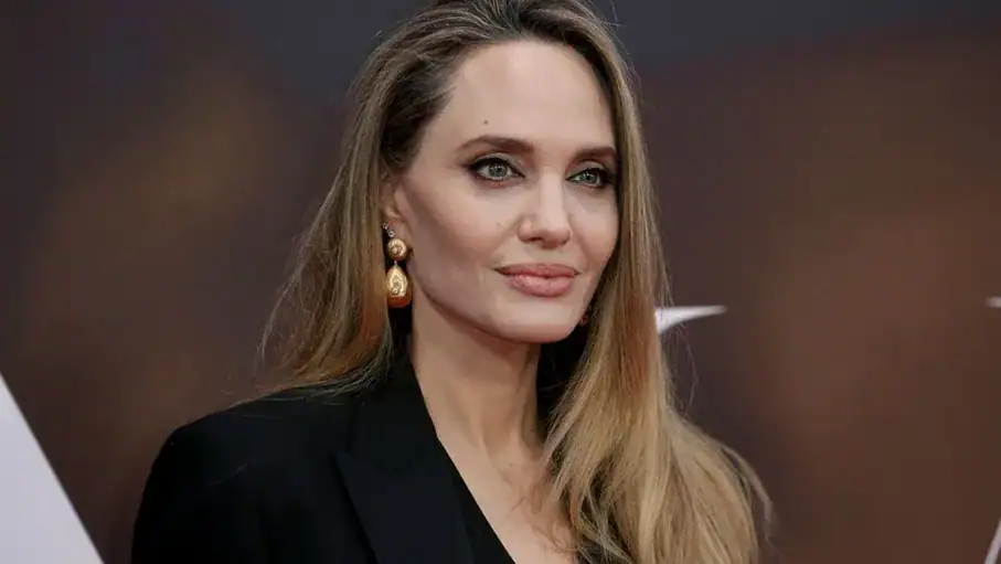 أنجلينا جولي تواجه وجعها القديم على الشاشة.. فيلم جديد يعيد فتح ملف السرطان