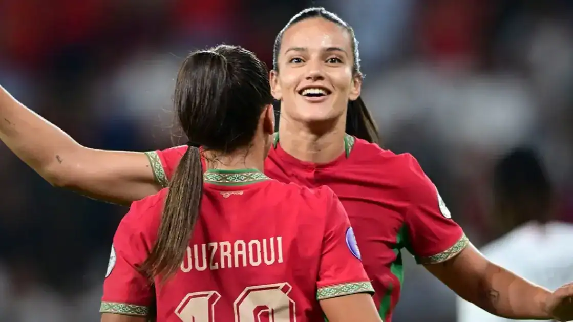 ديربي ناري في الرباط.. لبؤات الأطلس يصطدمن بالجزائر في قمة كأس إفريقيا