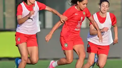 لبؤات الأطلس يضعن اللمسات الأخيرة.. قمة المغرب والجزائر تقترب من الحسم