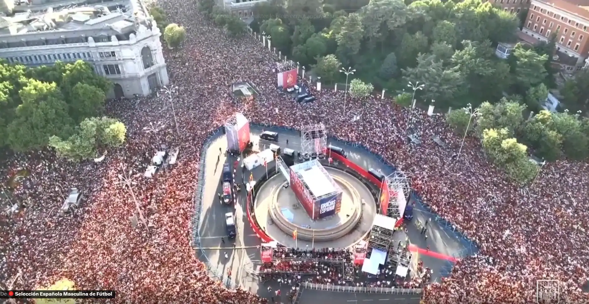 Madrid déborde de joie pour ses champions du monde… Un million de supporters accueillent l'Espagne après son triomphe en Coupe du monde 1 مدريد تنفجر فرحاً بأبطال العالم.. مليون مشجع يستقبلون إسبانيا بعد المجد المونديالي