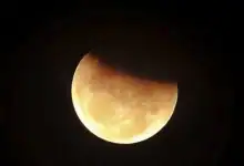 خسوف نادر يقترب من سماء المغرب.. القمر يتحول إلى لون نحاسي في هذا الموعد
