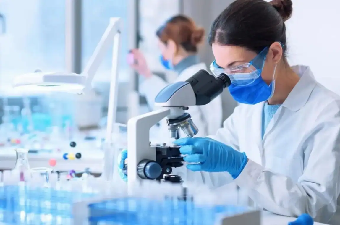 اختراق بلجيكي في علاج سرطان الكبد.. العلماء يكشفون كيف تخدع الخلايا المناعة