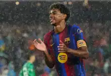 لامين يامال يثني على حمزة عبد الكريم ويحسم اختياره لأفضل لاعب في التاريخ