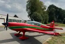 المغرب يتسلم أول طائرة Extra 300 LX لسرب المسيرة الخضراء