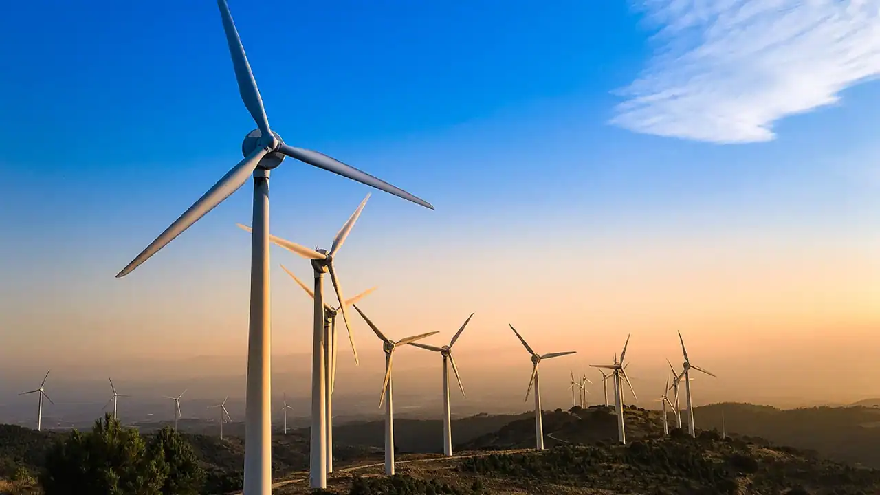 Le Maroc est le troisième plus grand marché de l'énergie éolienne en Afrique, avec une capacité de 2,2 gigawatts 1 Le Maroc est le troisième plus grand marché de l'énergie éolienne en Afrique, avec une capacité de 2,2 gigawatts