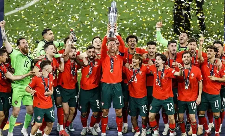 البرتغال يتوّج بلقب دوري الأمم الأوروبية بعد فوز مثير على إسبانيا بركلات الترجيح 1 دوري الأمم الأوروبية