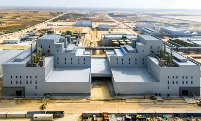 Le Maroc inaugure la première usine de batteries pour voitures électriques d'une capacité de 1 million de véhicules par an مصنع البطاريات