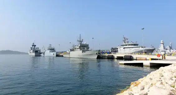 المغرب وفرنسا يطلقان مناورات "SEA BORDER 25" بمشاركة 8 دول من مبادرة "5+5" الدفاعية 1 الحدود البحرية 25