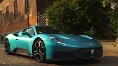 Maserati تكشف عن MCPura: أيقونة جديدة في عالم السيارات الخارقة