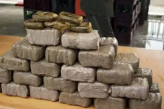 Maroc : Contrebande internationale de près de 5 tonnes de haschisch déjouée à New Salé المغرب: إحباط تهريب دولي لما يقارب 5 أطنان من الحشيش في سلا الجديدة