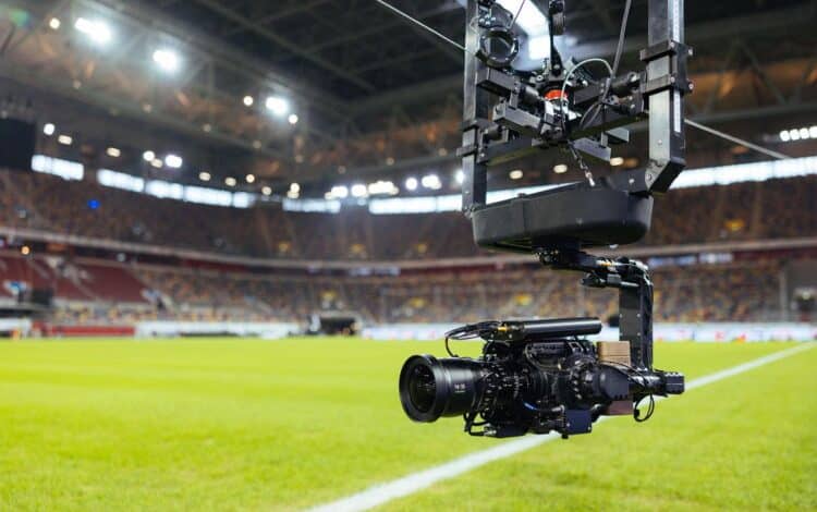 Програма ChatGPT сказала:
المغرب يحدث سابقة في تاريخ كأس أمم إفريقيا: SNRT ستستخدم Spidercam في جميع الملاعب التسعة