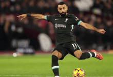 محمد صلاح يُتوج بجائزة أفضل لاعب في إنجلترا من رابطة المحترفين