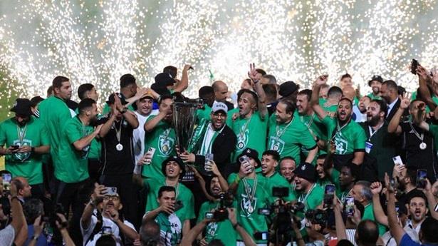 الأهلي طرابلس يظفر بلقب الدوري الليبي الممتاز للمرة الرابعة عشرة 1 الأهلي طرابلس يظفر بلقب الدوري الليبي الممتاز للمرة الرابعة عشرة