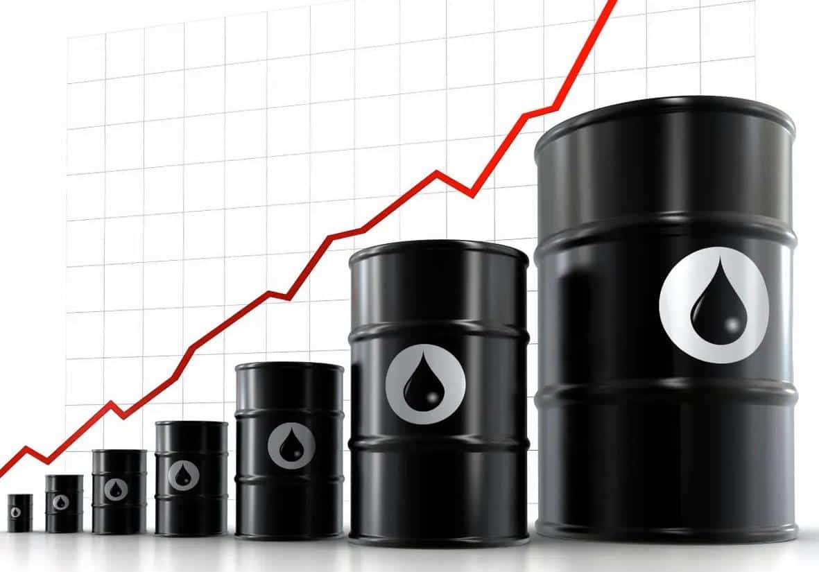 Les prix du pétrole augmentent avant le sommet Trump-Poutine 1 أسعار النفط ترتفع قبيل القمة المرتقبة بين ترامب وبوتين
