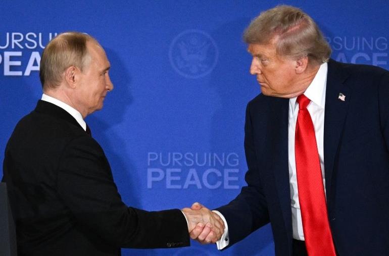 Trump : La paix entre la Russie et l'Ukraine est à notre portée 1 ترامب: السلام بين روسيا وأوكرانيا "في متناول أيدينا"