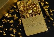 الذهب يحقق مكاسب أسبوعية مدعوماً ببيانات اقتصادية أمريكية