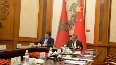 المغرب والصين يعززان تعاونهما عبر إرساء آلية للحوار الاستراتيجي