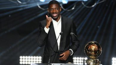 ديمبيلي يتوج بالكرة الذهبية كأفضل لاعب في العالم لسنة 2025