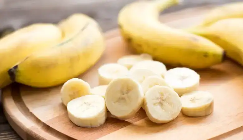 هذا ما يحدث لجسمك عند تناول الموز يوميًا 1 هذا ما يحدث لجسمك عند تناول الموز يوميًا