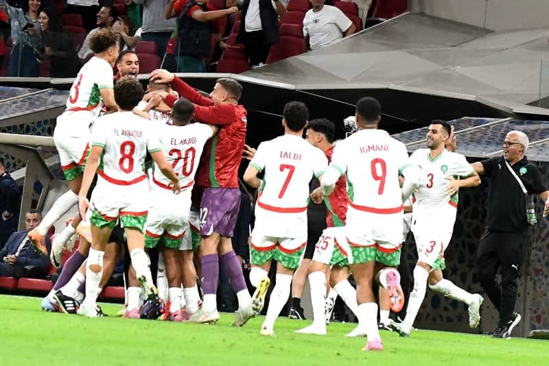 الركراكي يهدد "انتصارات إسبانيا".. أسود الأطلس يعادلون الرقم القياسي العالمي