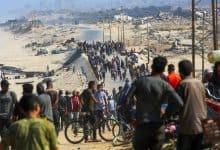 آلاف الفلسطينيين يعودون إلى شمال غزة بعد دخول الهدنة حيّز التنفيذ