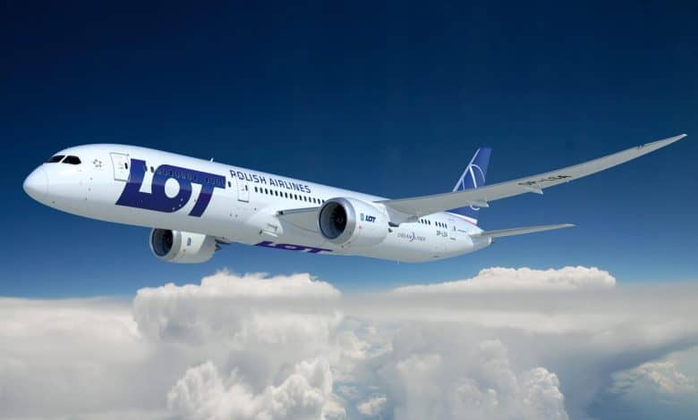 Une nouvelle liaison aérienne directe entre Varsovie et Marrakech pour stimuler la coopération touristique 1 إطلاق خط جوي مباشر جديد بين وارسو ومراكش لتعزيز التعاون السياحي