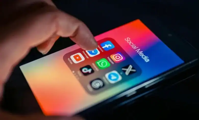 أوروبا ترفع الحد الأدنى لاستخدام وسائل التواصل الاجتماعي إلى 16 عاماً.. خطوة جذرية لحماية الأطفال 1 أوروبا ترفع الحد الأدنى لاستخدام وسائل التواصل الاجتماعي إلى 16 عاماً.. خطوة جذرية لحماية الأطفال