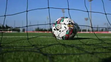 Програма ChatGPT сказала:
الوداد الرياضي يواصل صدارة البطولة الوطنية للسيدات بعد الجولة السابعة