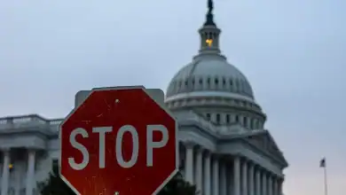 قرب انتهاء أطول إغلاق حكومي في تاريخ الولايات المتحدة