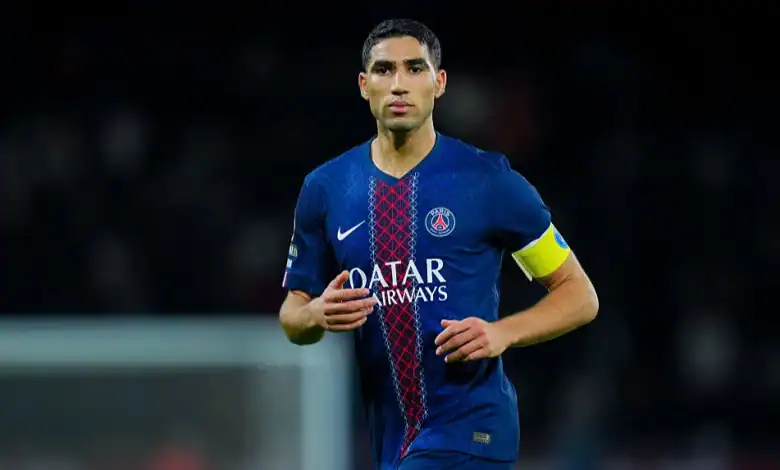 حكيمي يتوج بجائزة "الأسد الذهبي" لسنة 2025 للمرة الثانية تواليًا 1 حكيمي يتوج بجائزة "الأسد الذهبي" لسنة 2025 للمرة الثانية تواليًا