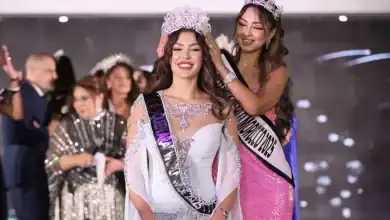 المغربية يسرى أبو حمدة تتوج بلقب ملكة جمال العرب 2025 في القاهرة