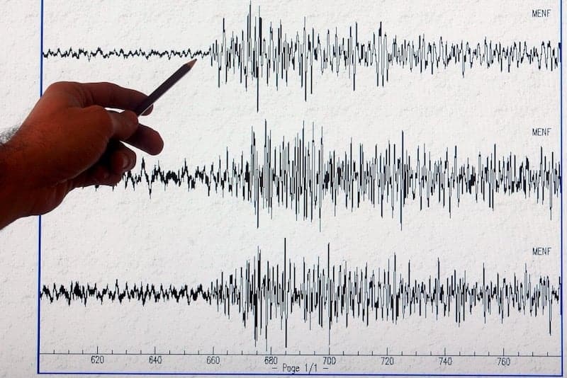Un tremblement de terre de magnitude 5,5 frappe le Bangladesh, faisant des victimes 1 زلزال بقوة 5,5 درجات يضرب بنغلادش ويتسبب في سقوط قتلى