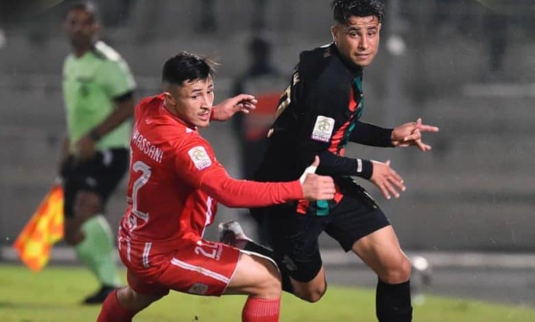 L'armée royale bat Al Fath Sports et prend la tête du championnat 1 الجيش الملكي يهزم الفتح الرياضي وينتزع صدارة البطولة