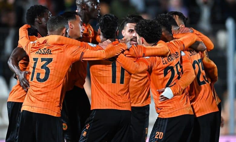 نهضة بركان يفتتح دور المجموعات بثلاثية في شباك باور ديناموز