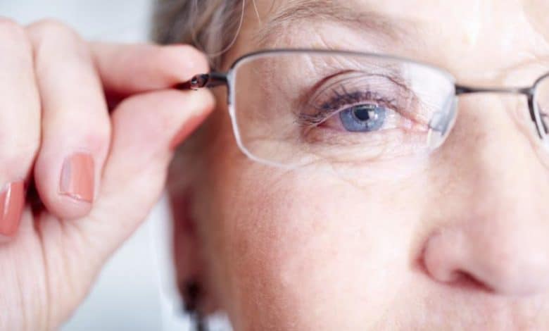 اكتشاف نهج وقائي جديد لإبطاء فقدان البصر المرتبط بالعمر