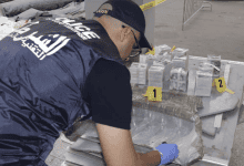 سلا: توقيف شخصين وحجز أكثر من 6000 قرص مخدر في عملية أمنية محكمة 28 سلا: توقيف شخصين وحجز أكثر من 6000 قرص مخدر في عملية أمنية محكمة